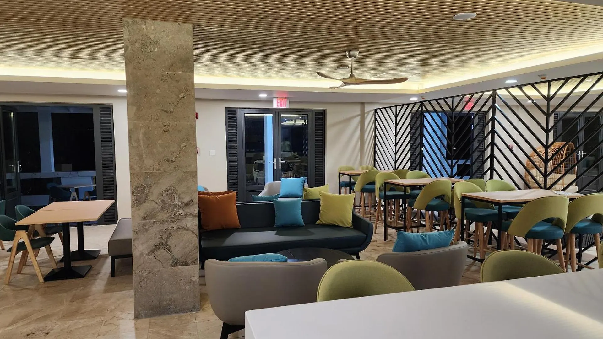 Hotel 39 Jamaica 몬테고 베이