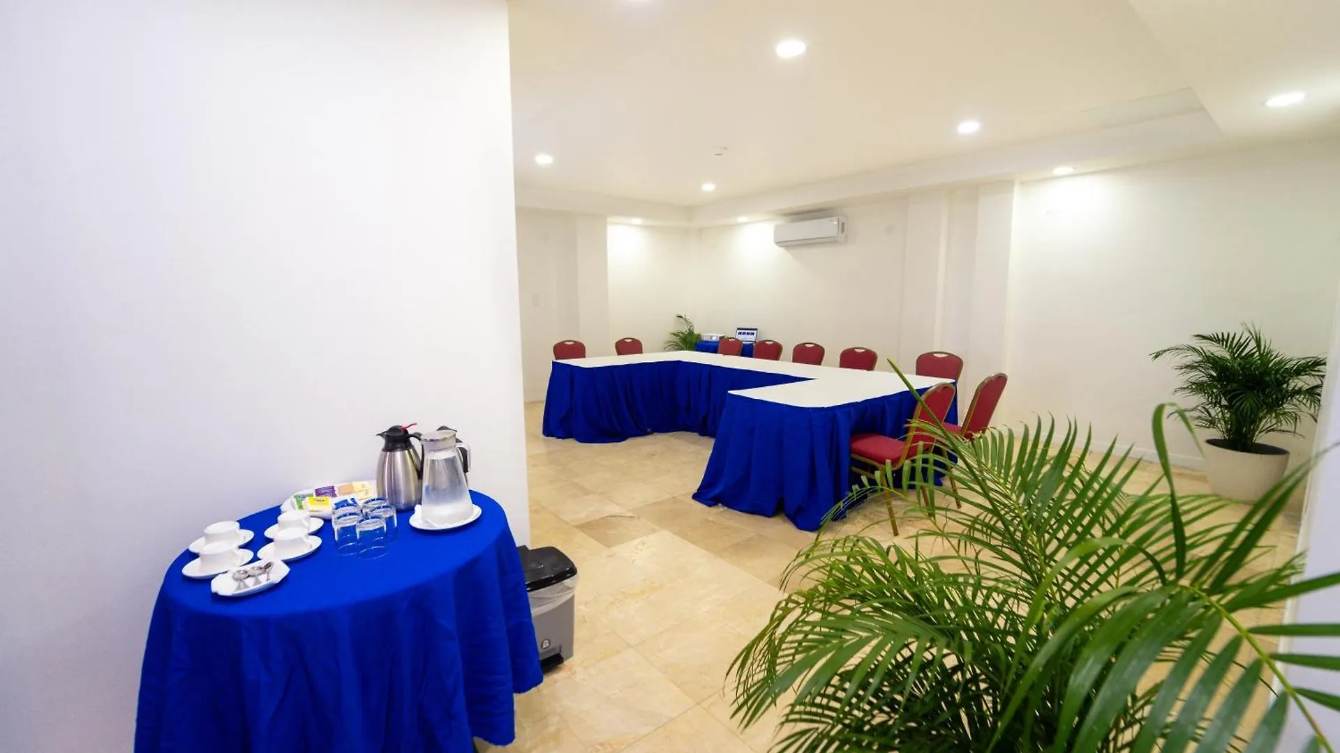 Hotel 39 Jamaica Montego Bay